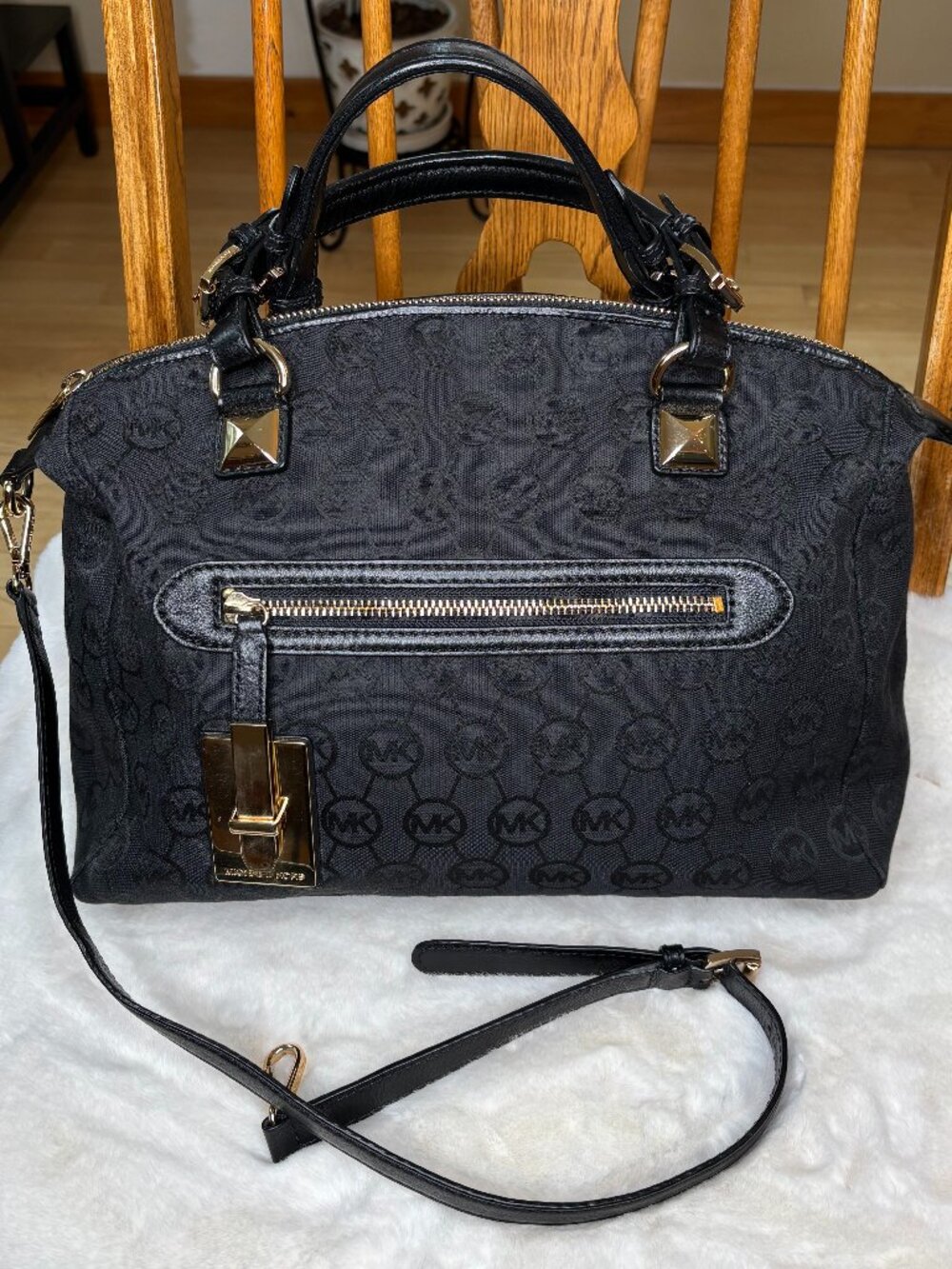 Michael Kors CALISTA Large Black Signature Jacquard Canvas Satchel/Shoulder Bag